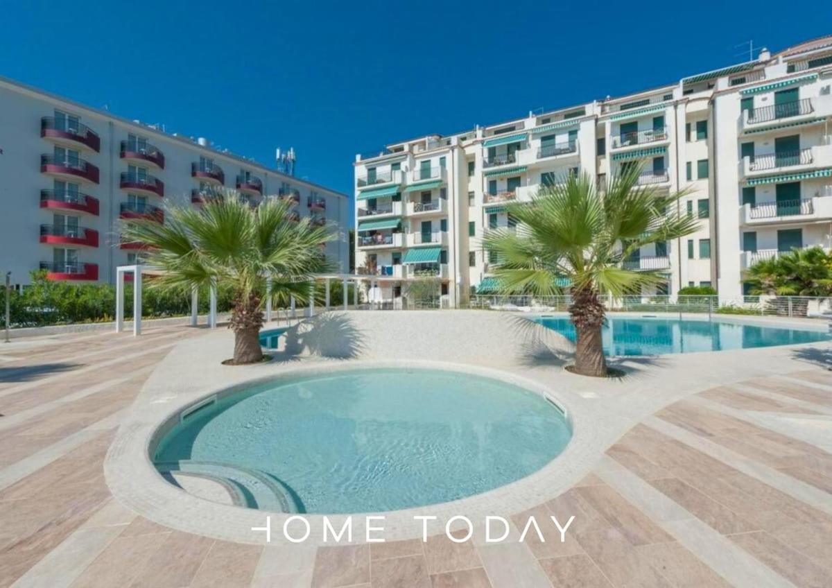 Ht - Mini With Pool & - El Palmar